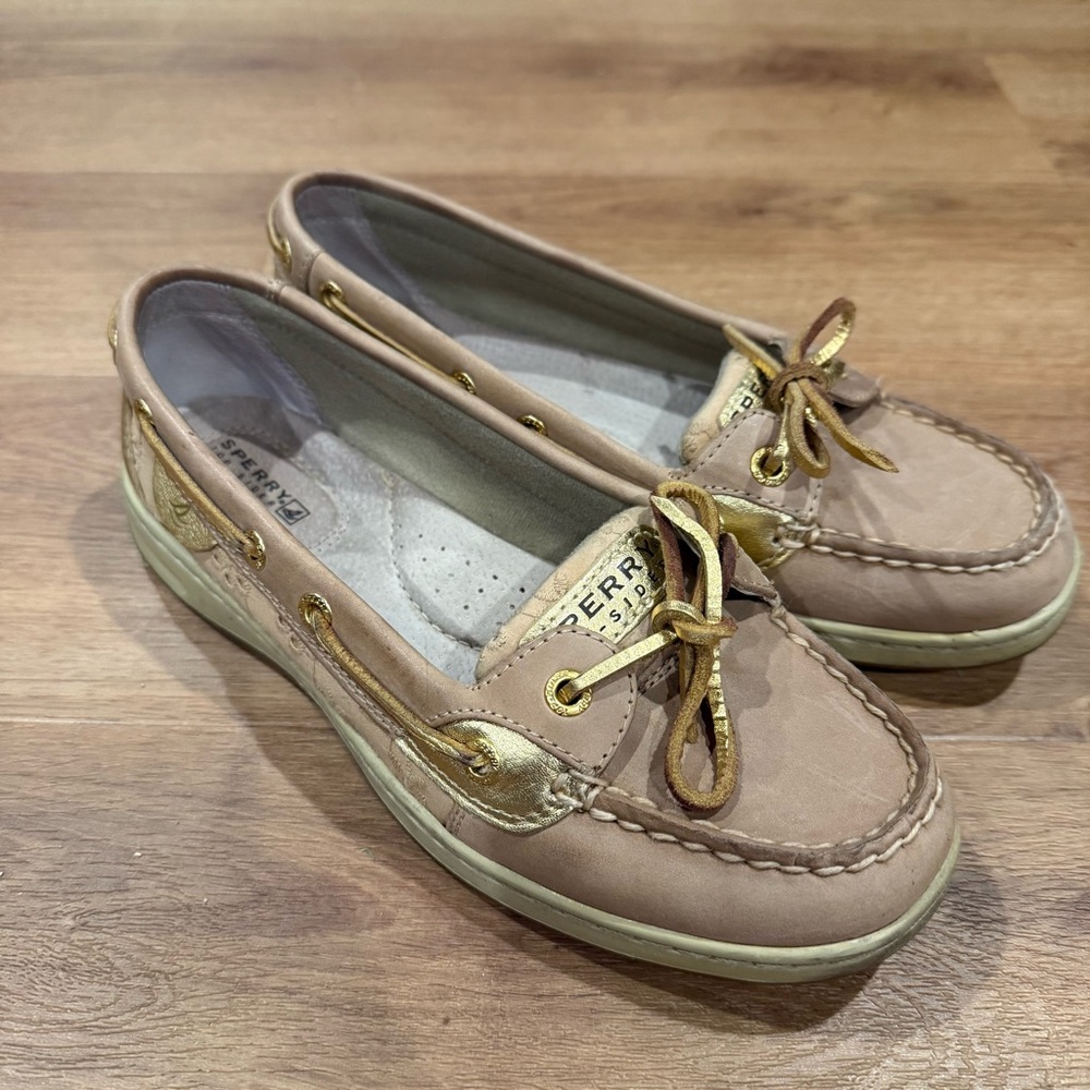 Sperry boat shoes
